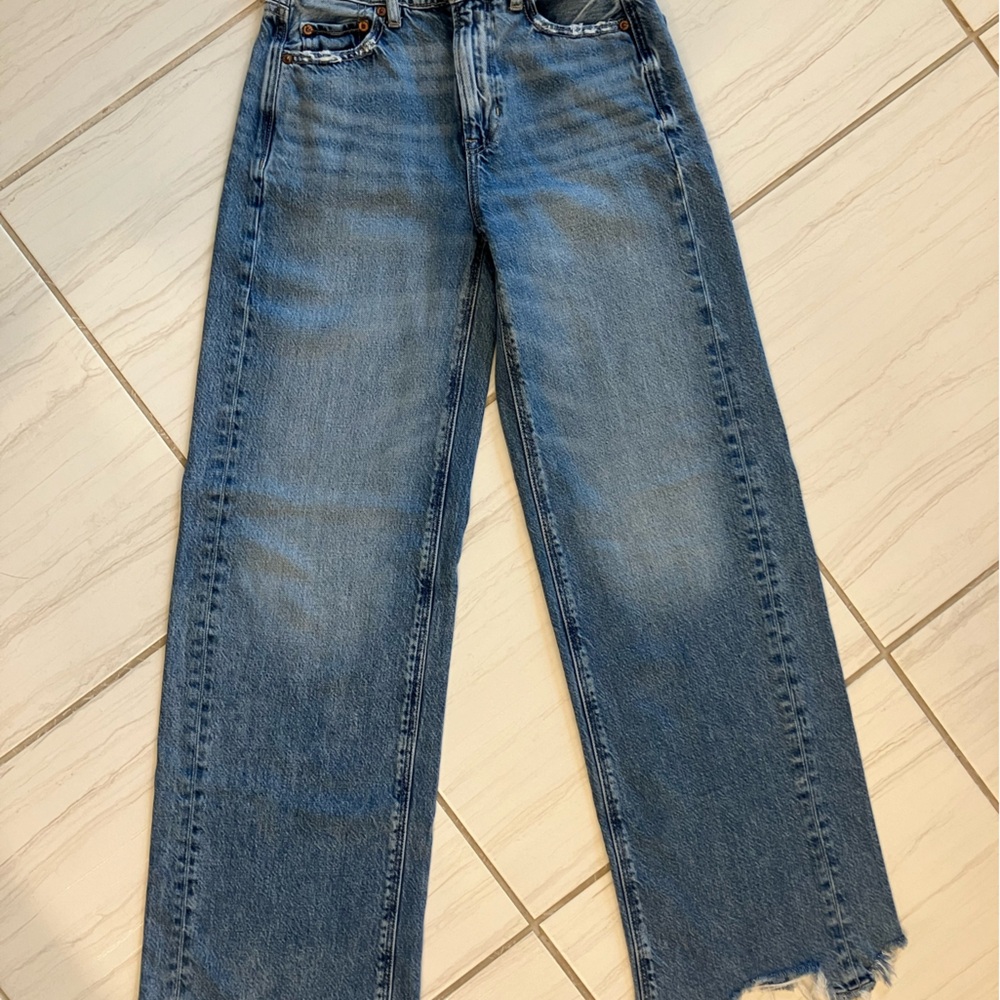 American Eagle super high rise baggy wide leg jeans size 000